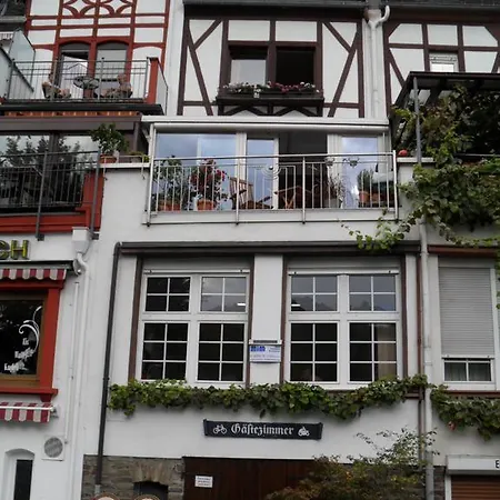 Adelheid Moselhype&wine ツェル・アン・デル・モーゼル