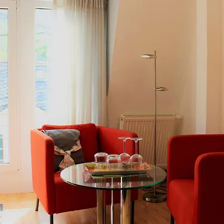 Adelheid Moselhype&wine 3* Zell an der Mosel