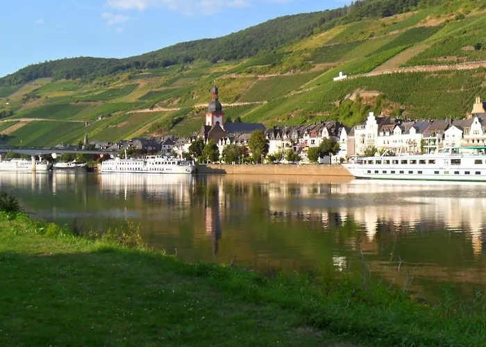 Adelheid Moselhype&wine Alojamento de Acomodação e Pequeno-almoço Zell an der Mosel