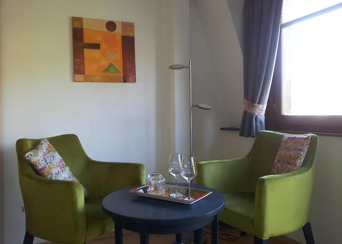 Alojamento de Acomodação e Pequeno-almoço Adelheid Moselhype&wine Zell an der Mosel